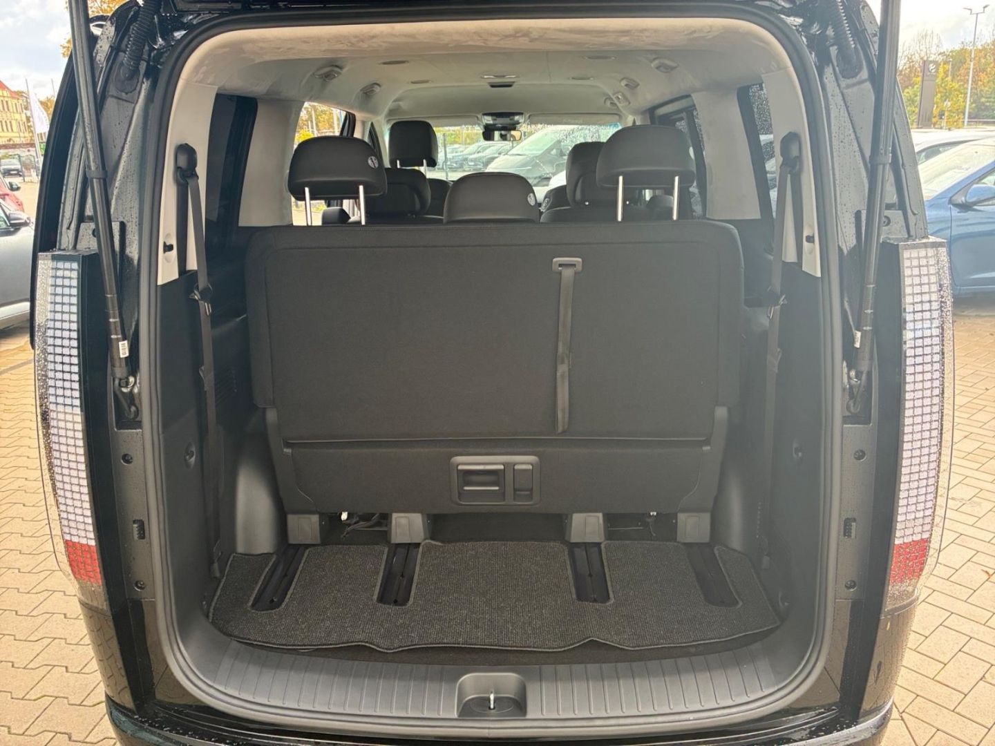 Hyundai STARIA - Bild 12