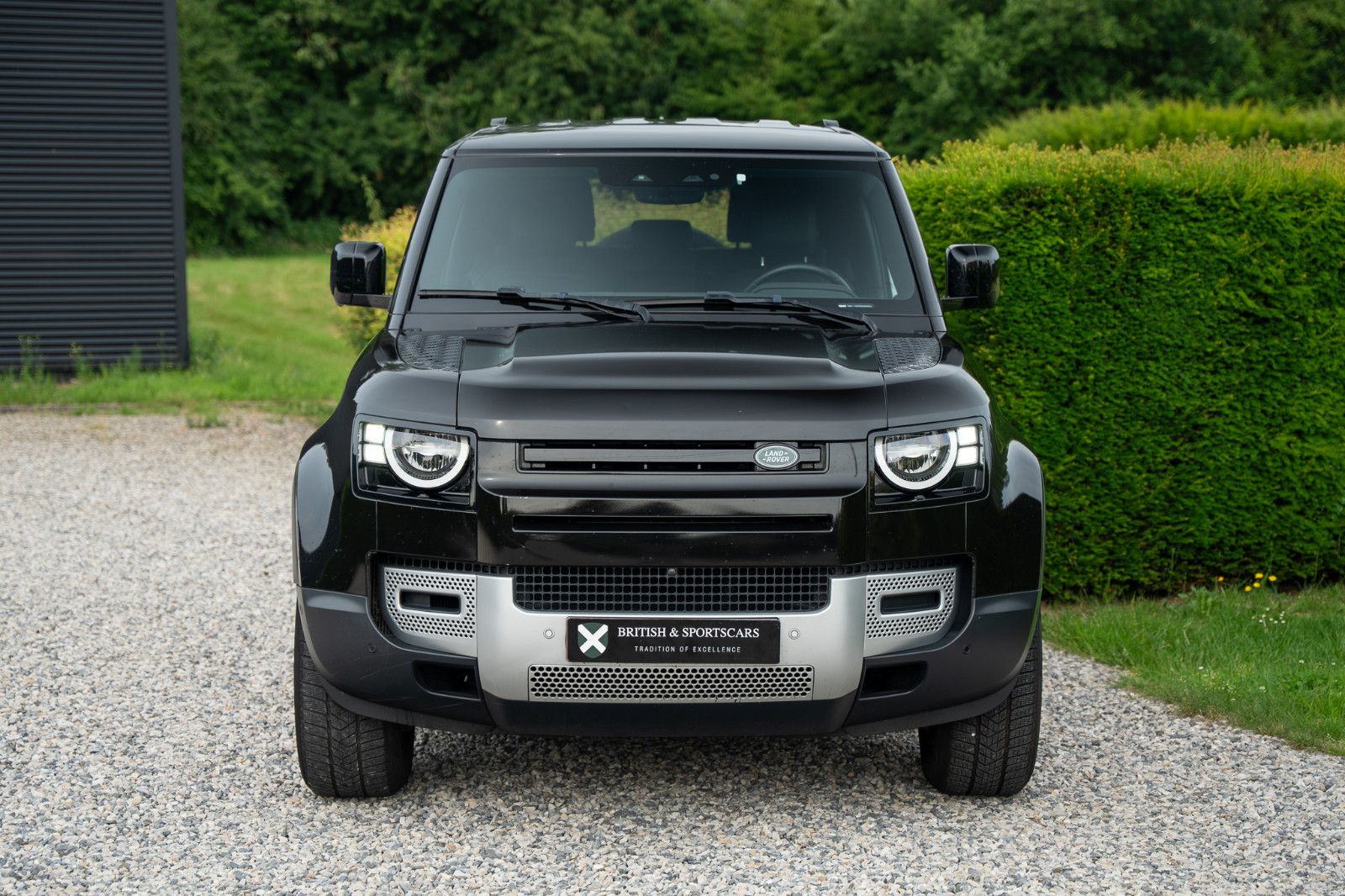 Land Rover Defender 2.0 P300 S 90 imagem 2