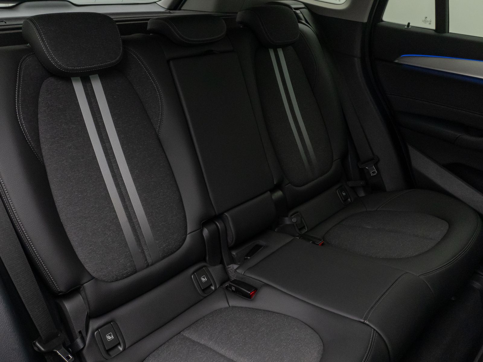 Fahrzeugabbildung BMW X1 xD18d SportLine Kamera DAB HiFi Komfort Alarm
