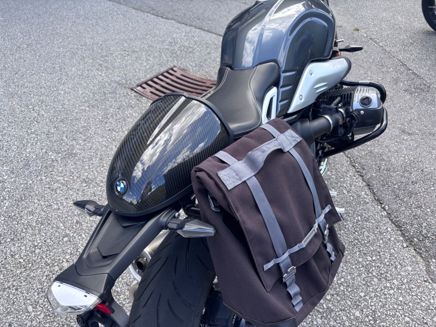 Fahrzeugabbildung BMW R nine T Pure, Heckumbau Carbon, Rizoma WS,