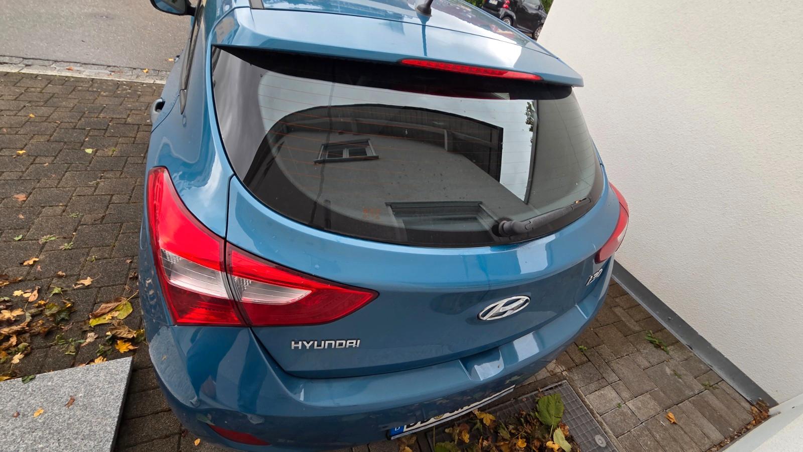 Hyundai i30 2013 — photo 9