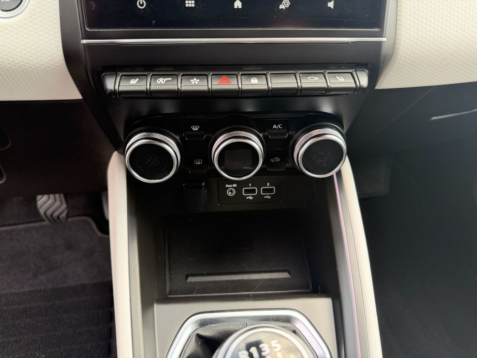 Renault Clio - Bild 14