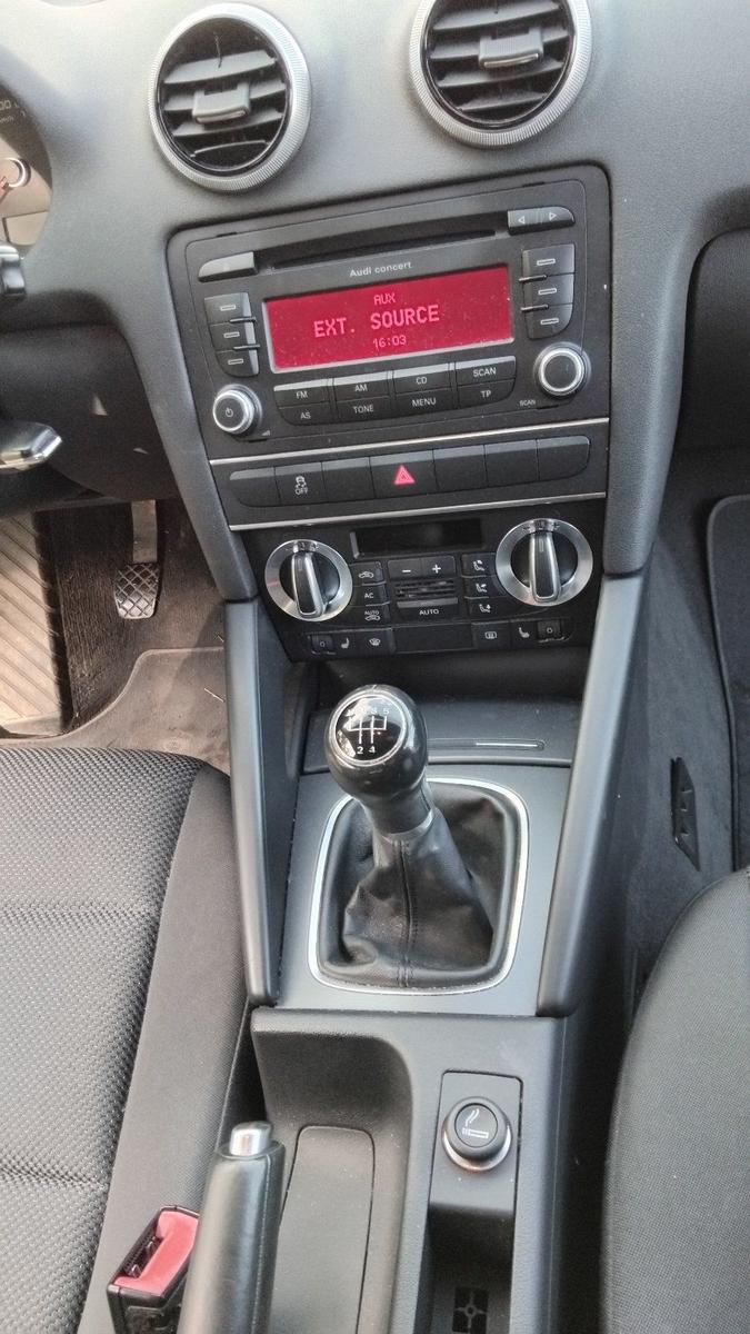 Audi A3 2010 — photo 11