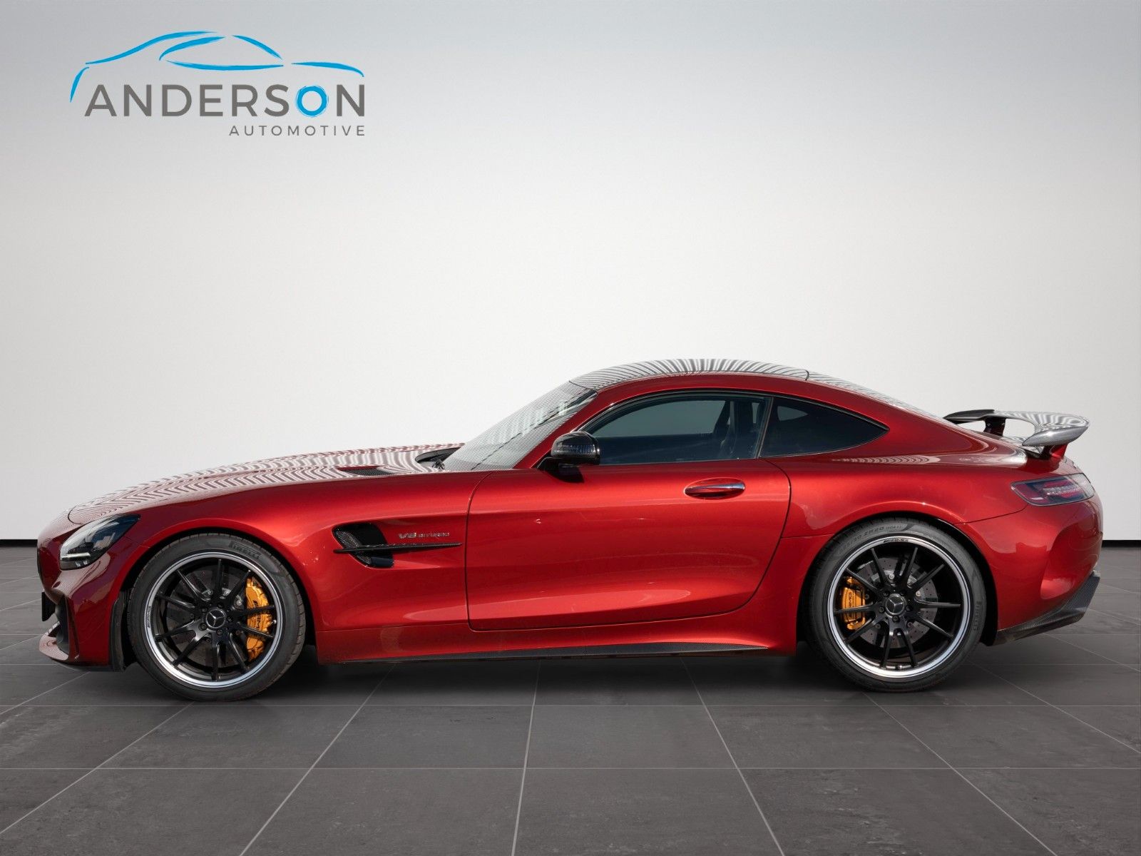 Fahrzeugabbildung Mercedes-Benz AMG GT R V8 CARBON BURMESTER 19/20" PERFORMANCE