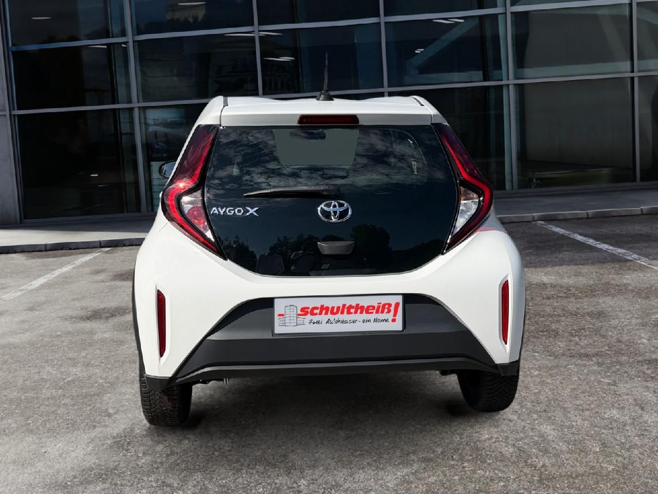 Fahrzeugabbildung Toyota Aygo X Play