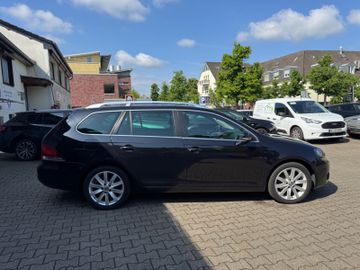 Volkswagen Golf - 5
