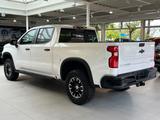 Chevrolet Silverado ZR2 V8 6.2*Head-Up*360°*Offroad*AHK - Chevrolet Silverado in München