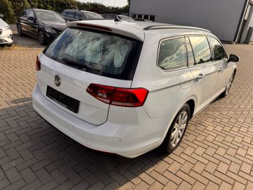 Volkswagen Passat Variant - 6