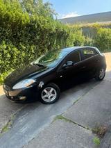 Fiat Bravo Diesel mit neuen tüv neu reifen... - gebrauchte Fiat Bravo aus dem Jahr 2007
