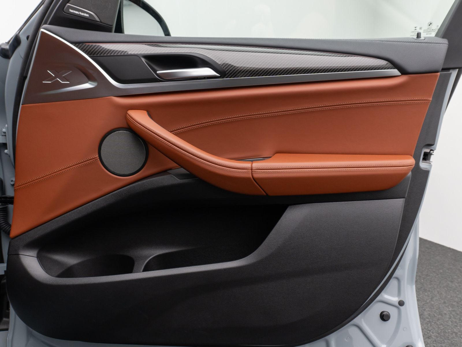 Fahrzeugabbildung BMW X3 M Competition 360°HUD DAB H/K DisplKey AHK