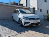 Volkswagen Touran 1.4 TSI Sound/R-Line/AHK/Navi/Scheckheft - VW Touran Gebrauchtwagen in Augsburg