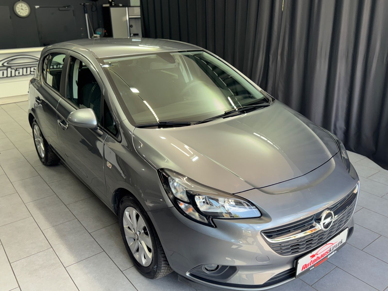 Fahrzeugabbildung Opel Corsa E Active ecoFlex|AUTOMATIK|NAV|TÜV 07/26|