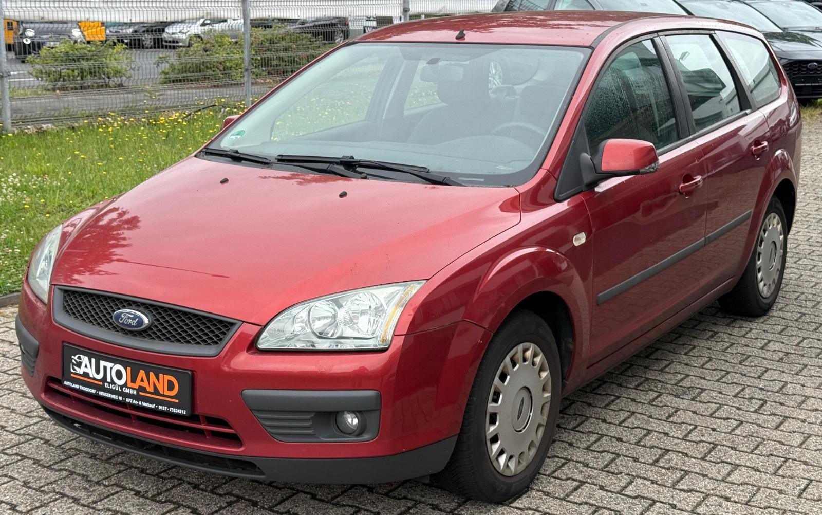 Ford Focus 2007 — interior