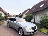Mercedes-Benz E 320 CDI T AVANTGARDE Avantgarde Sportpaket  - Mercedes-Benz E 320: 320cdi
