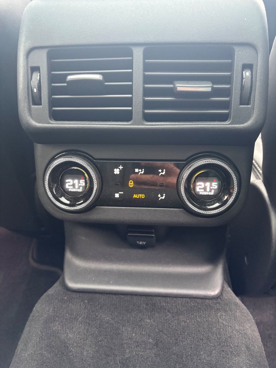 Foto 13 von LAND ROVER Range Rover Velar