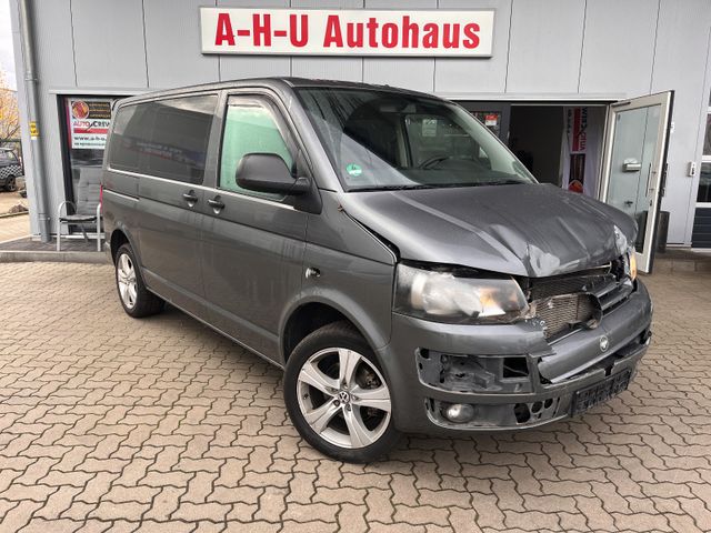 Volkswagen T5 Transporter Bus Caravelle Trendline 2.0 TDI