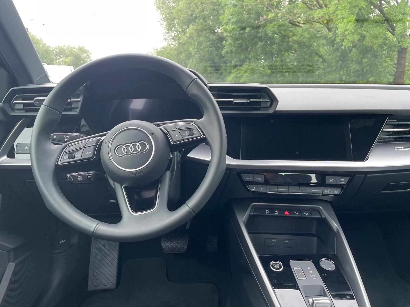 A3 35 TFSI basis 1.5 TSI  RFK SHZ NAVI GRA