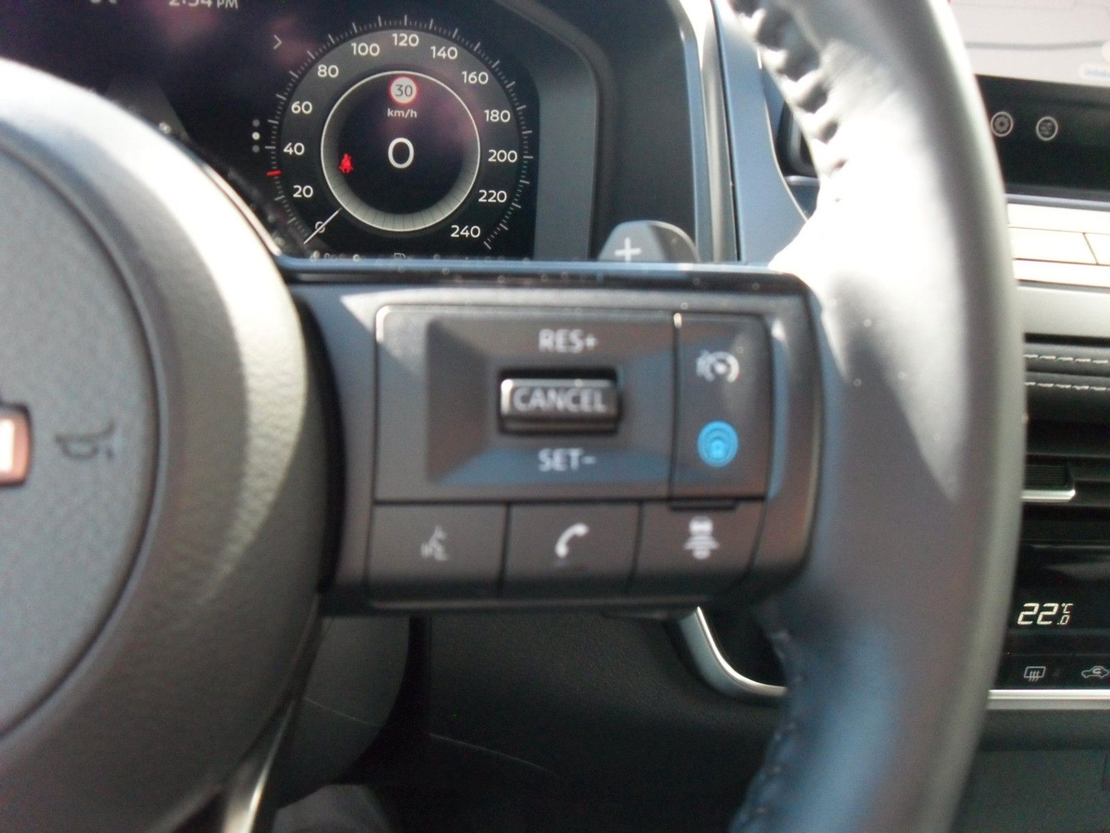 Fahrzeugabbildung Nissan Qashqai 1,3 N-Connecta | WP | ACC | HeadUp