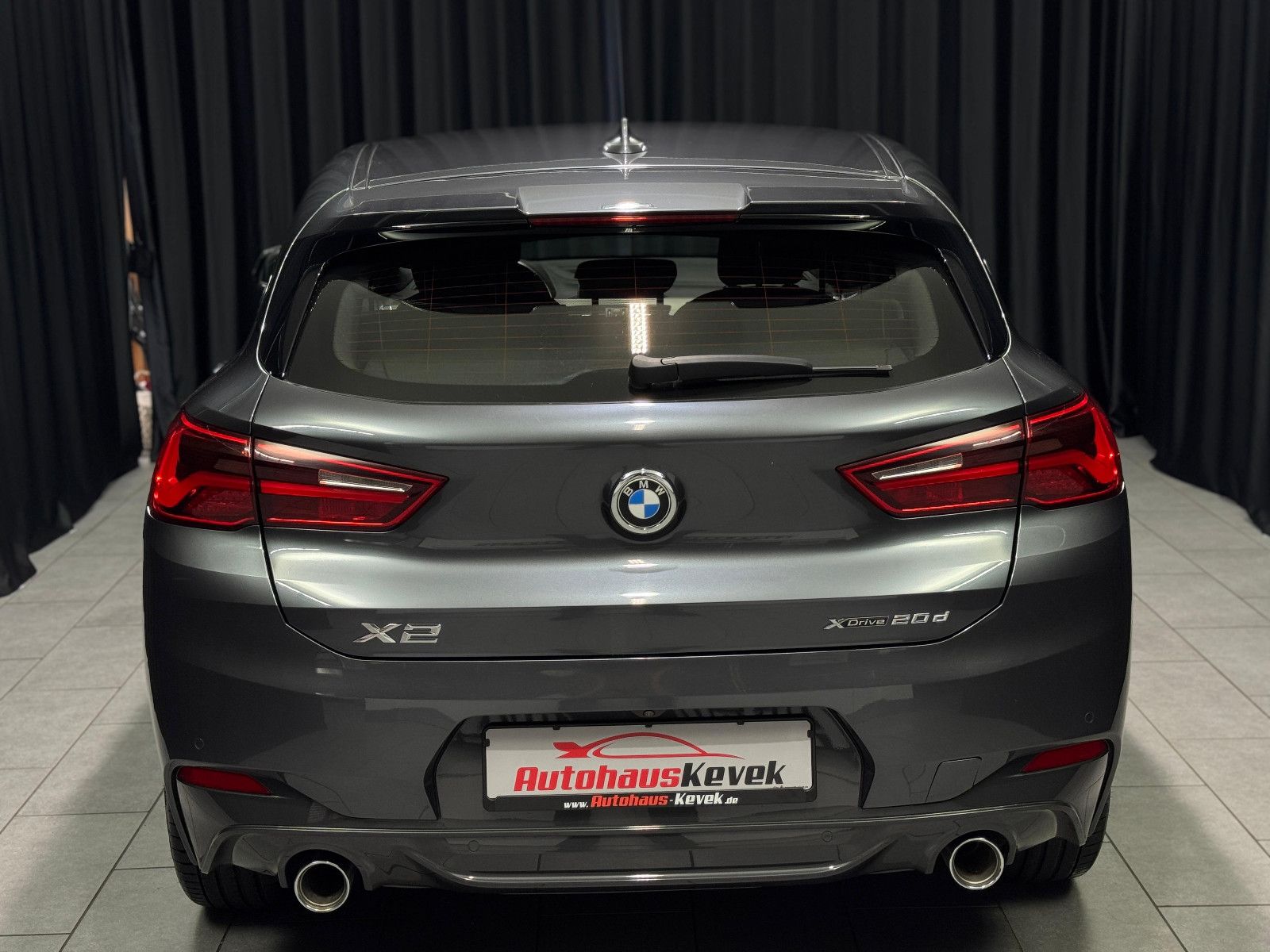 Fahrzeugabbildung BMW BMW X2 20d|M Sport|Individual|AHK|Kamera|