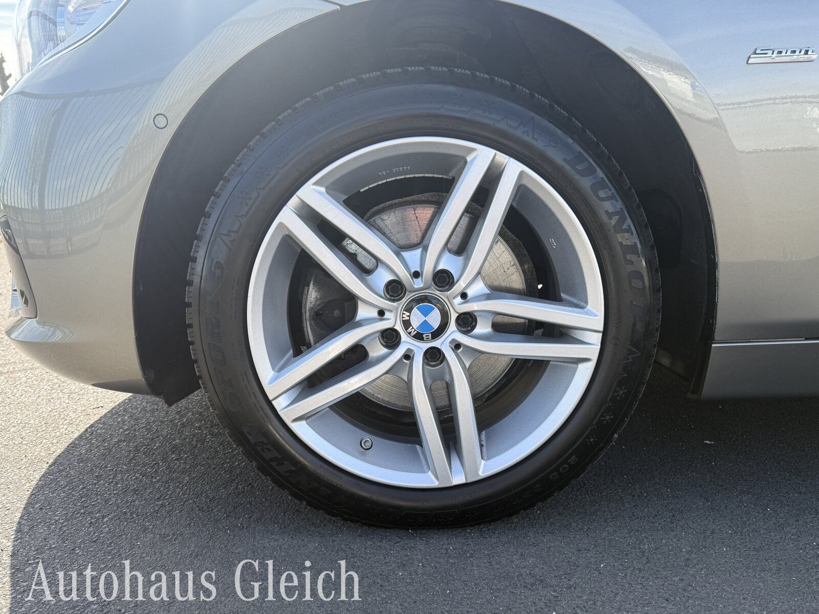 Fahrzeugabbildung BMW 2er Active Tourer - 220i Sport Line Autom./Klima