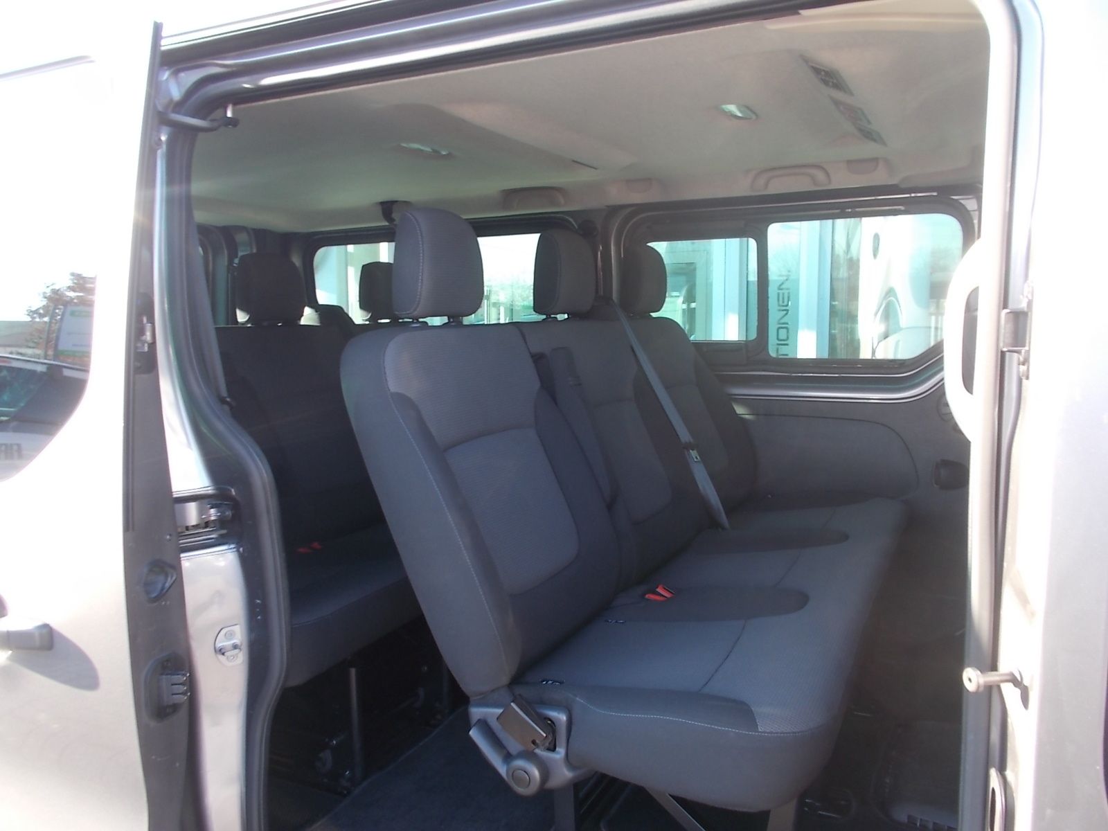 Fahrzeugabbildung Fiat Talento 2.0 Mjet 145 PS L2H1 Family NAVI AHK