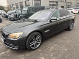 BMW 750iL xDrive SoftClose/HeadUp/Bi-Xenon/Camera360 - BMW 7er Reihe in Bonn