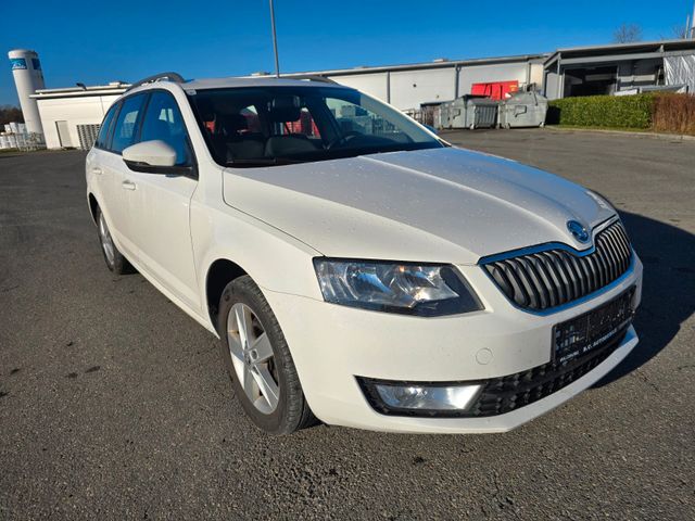 Skoda Octavia Combi Ambition 4x4*Tüv Neu*AHK*