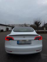 Tesla Model 3 Standard-Reichweite Plus - Hinterrad... - Tesla Model 3 Gebrauchtwagen in München
