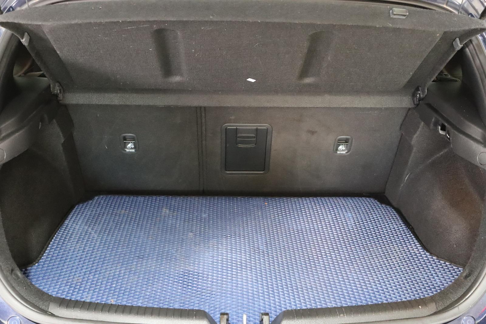 Hyundai i30 1.4i * SHZ * Navi * DAB+ * Klima * YES!, миниатюра 8
