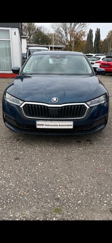 Skoda Octavia Lim. Ambition