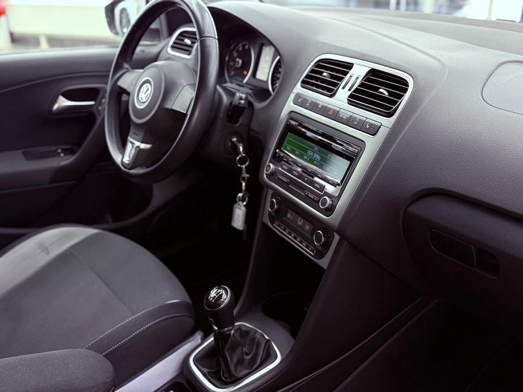 Volkswagen Polo 6R 1.2 TSI Life, Klimaautom., Sitzh., PDC