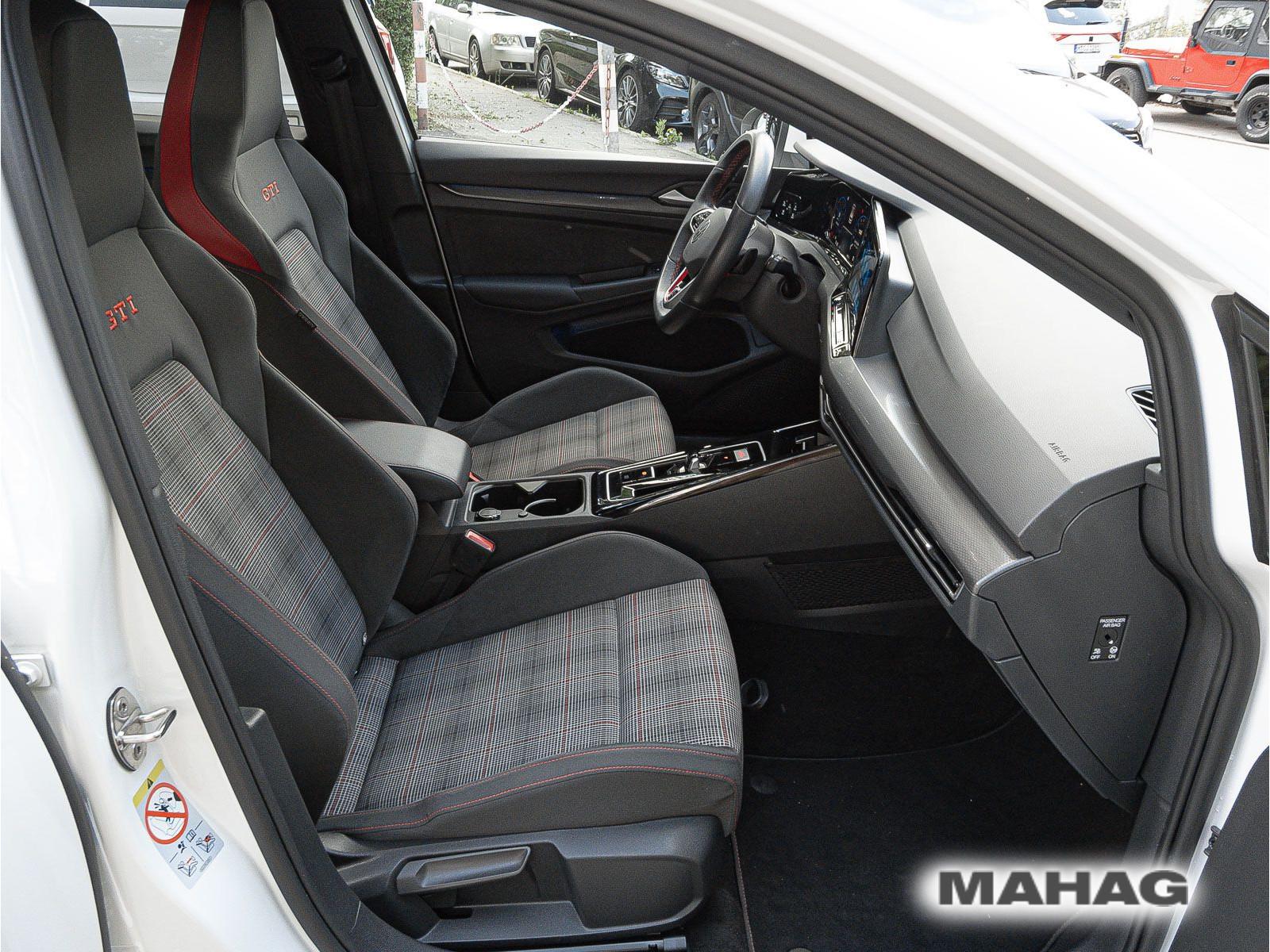 Volkswagen Golf VIII GTI 2.0 TSI IQ.Light AHK Navi ParkPilo, миниатюра 10