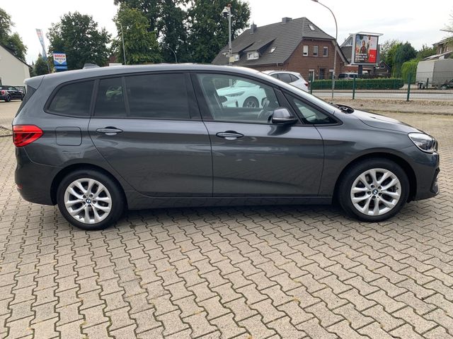 Fahrzeugabbildung BMW 218d Gran Tourer Advantage+LED+Navi+Kamera+AHK