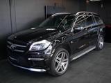 Mercedes-Benz GL 63 AMG - Mercedes-Benz mit Benzin-Antrieb: Schwarz