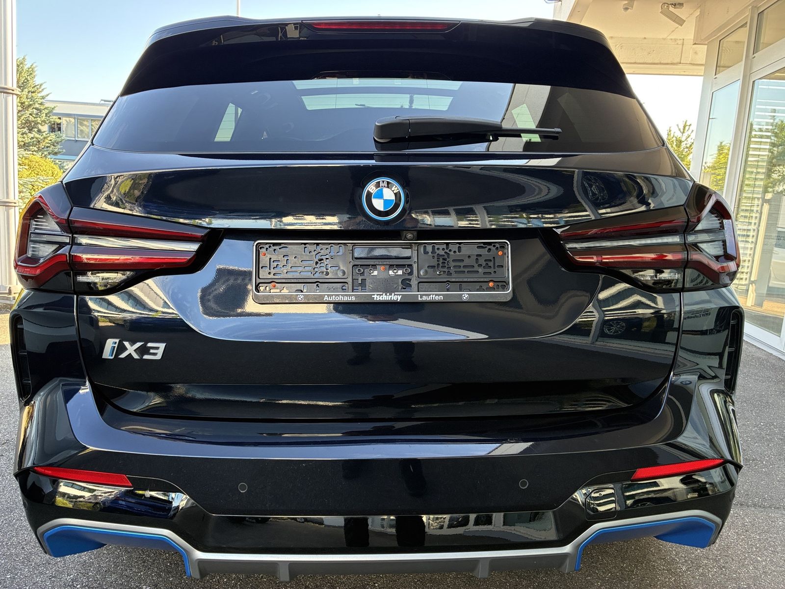 BMW iX3 Panorama ACC M-Sport HeadUp Memory foto 5