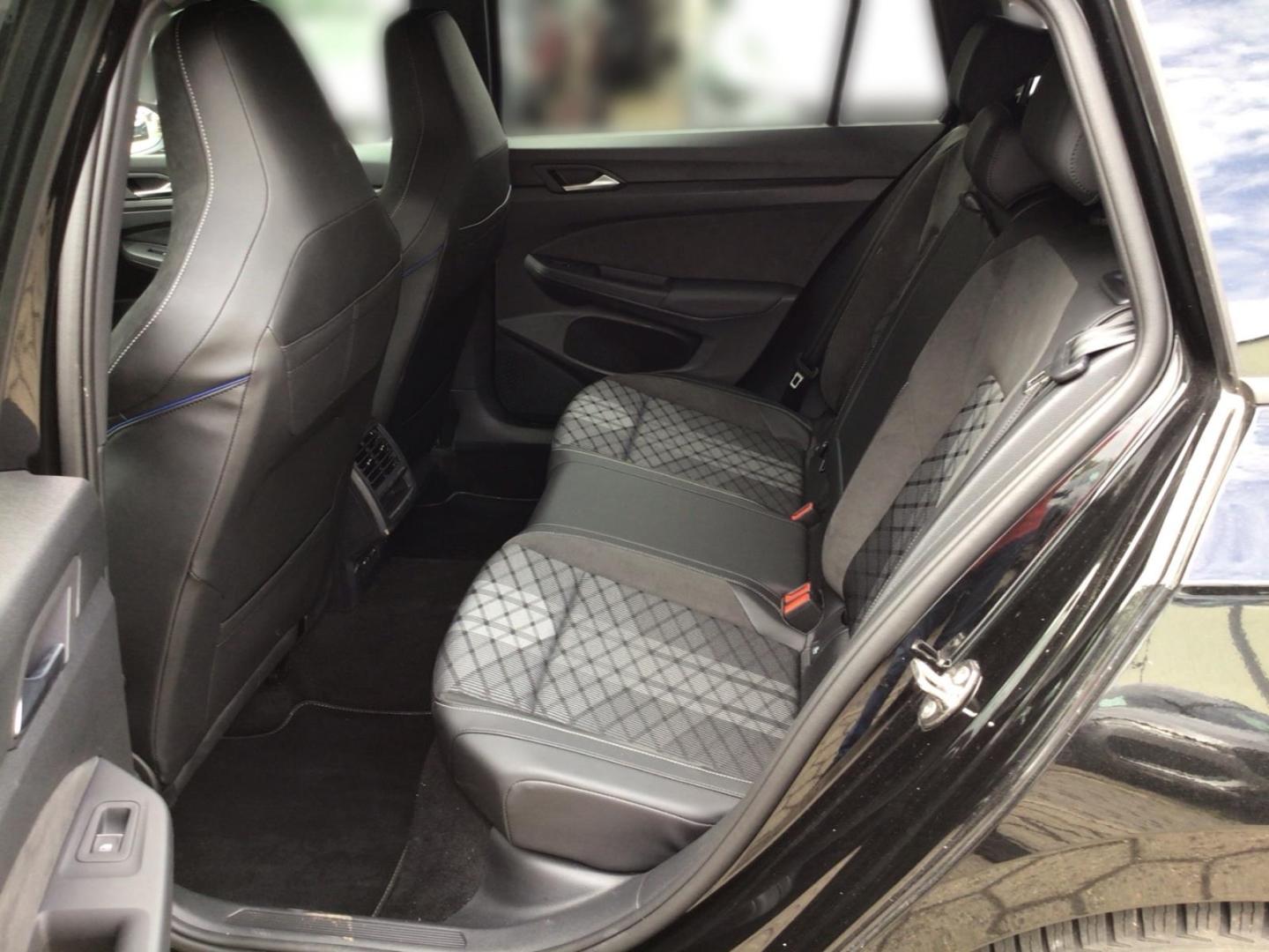 Volkswagen Golf 1.5 R-LINE DAB+ ACC SHZ R.CAM PRO LED, миниатюра 11