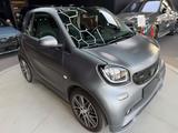 Smart ForTwo Coupe Brabus Navi Pano Klima JBL - Smart ForTwo: Sitzheizung