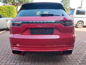 Porsche Cayenne - 5