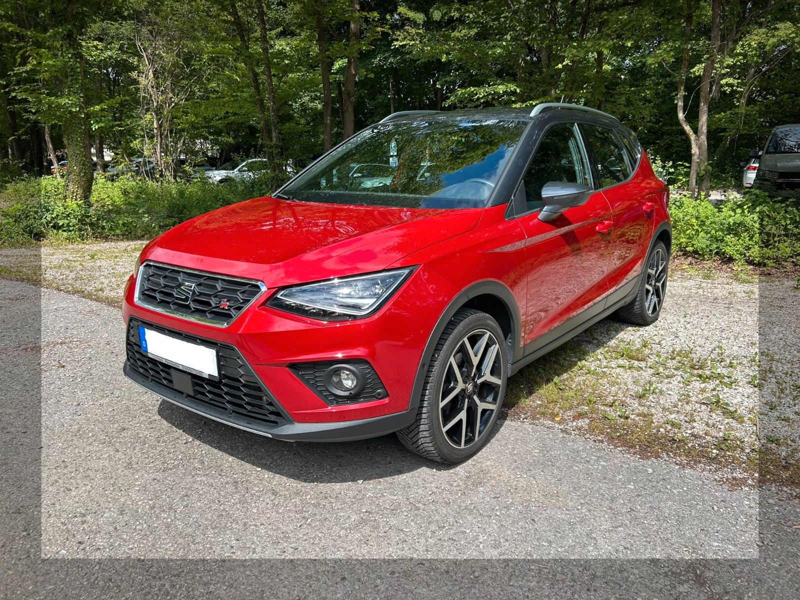 SEAT Arona 1.0 TSI 81kW FR DSG FR Desire Rot mit Navi
