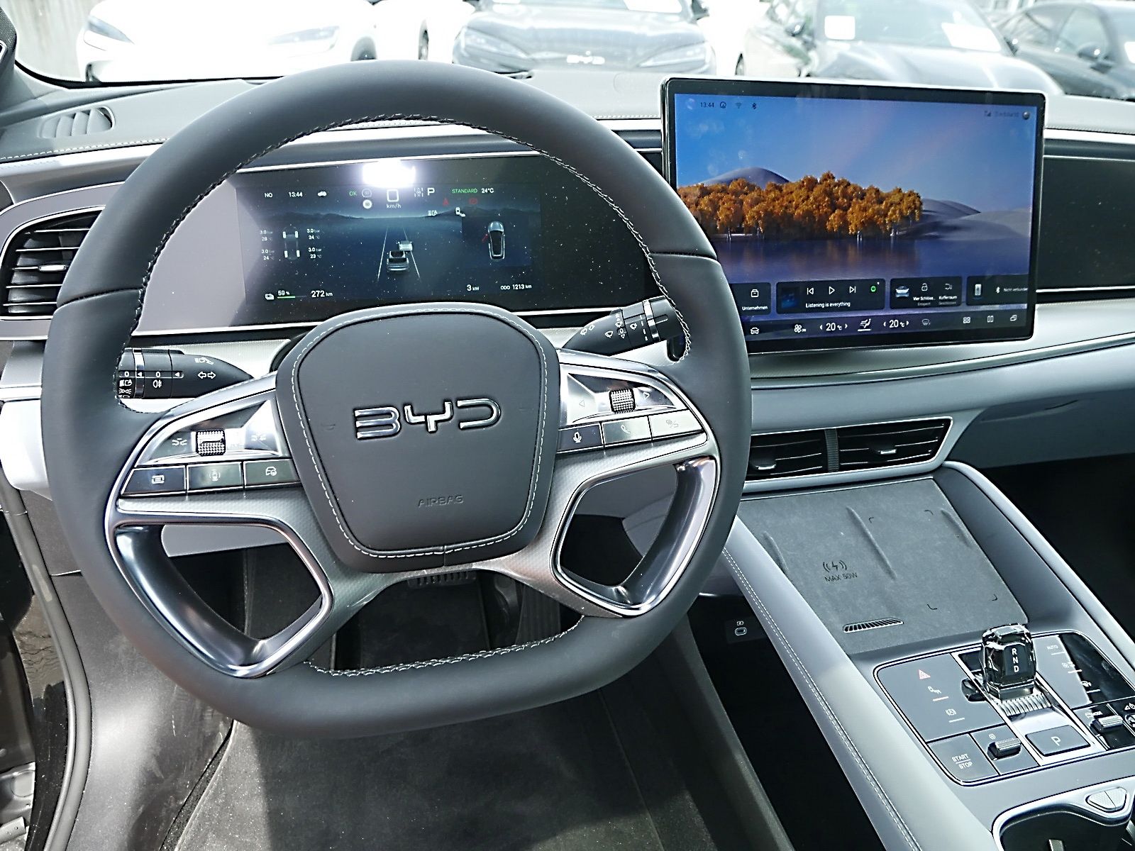 BYD SEALION 7