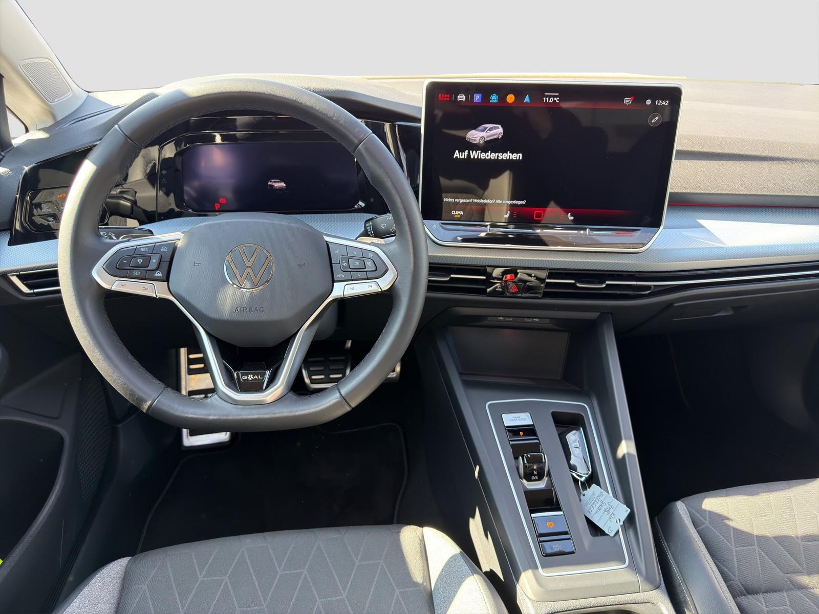 Volkswagen Golf VIII Life GOAL 1.5 eTSI Kamera ACC AHK LED, миниатюра 11