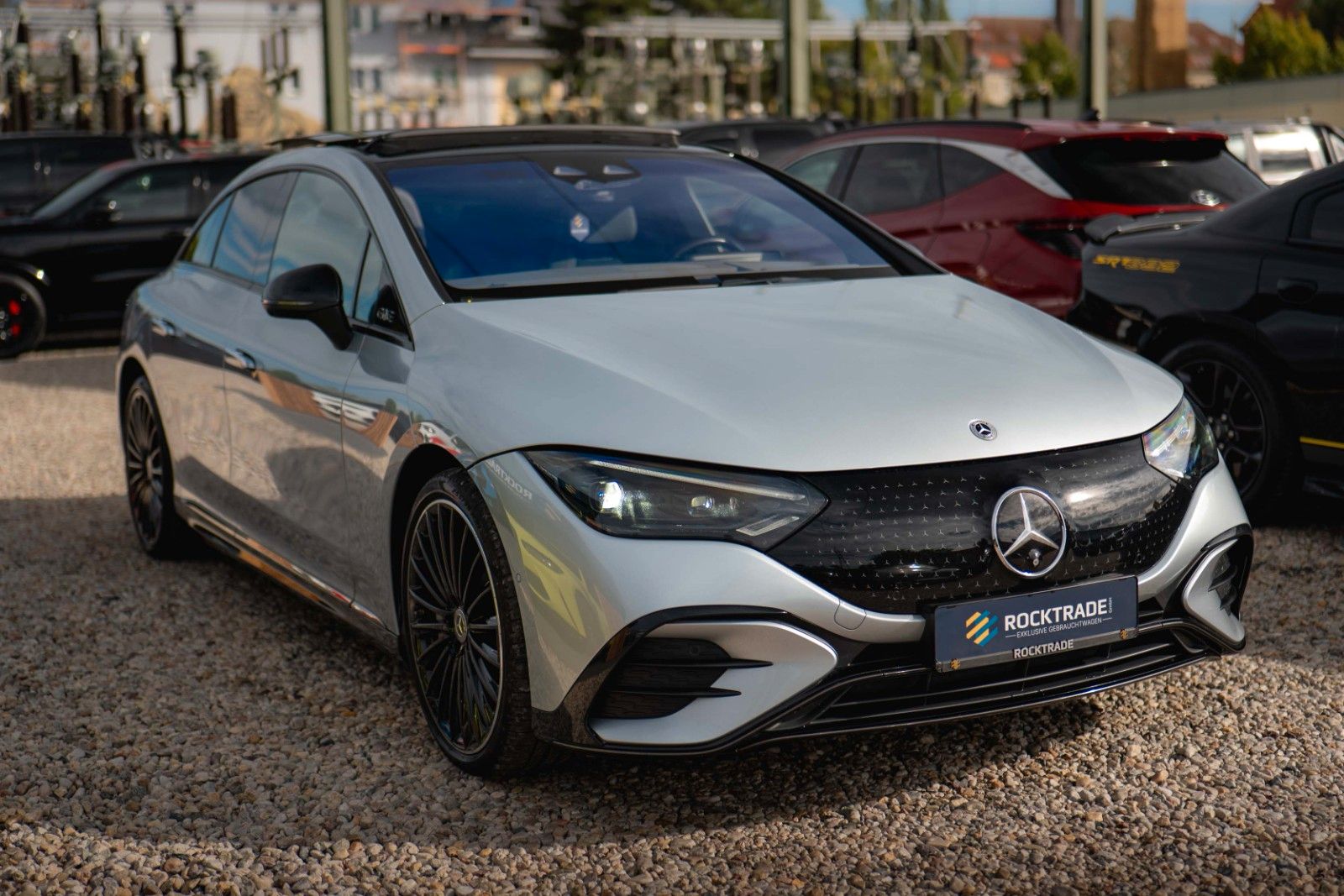 Fahrzeugabbildung Mercedes-Benz EQE 350+ AMG Night | Batterie NEU 100% | Pano