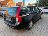 Volvo V50 Kombi D3 Kinetic TÜV 01/2027 - Volvo V50 mit Diesel-Antrieb: Automatik