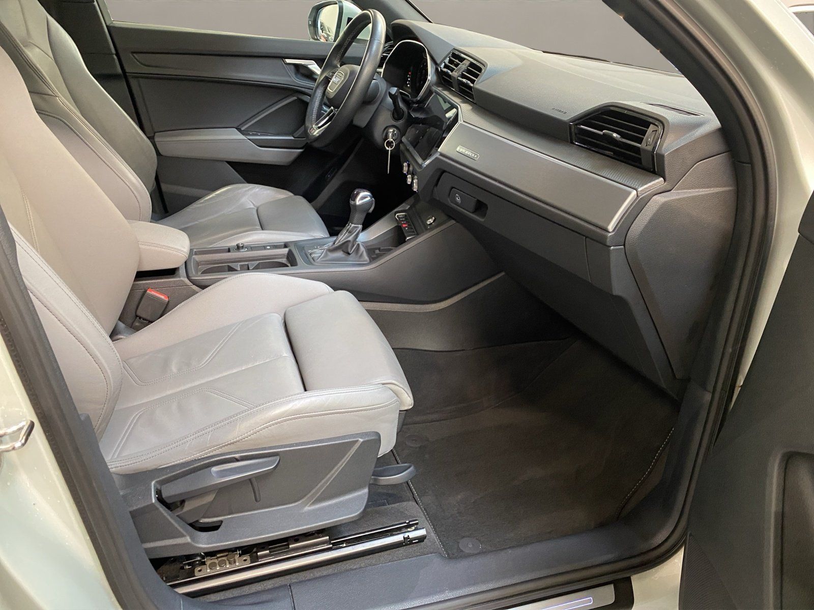 Audi Q3 Sportback 40 TDI quattro S-Line S-line LM foto 18