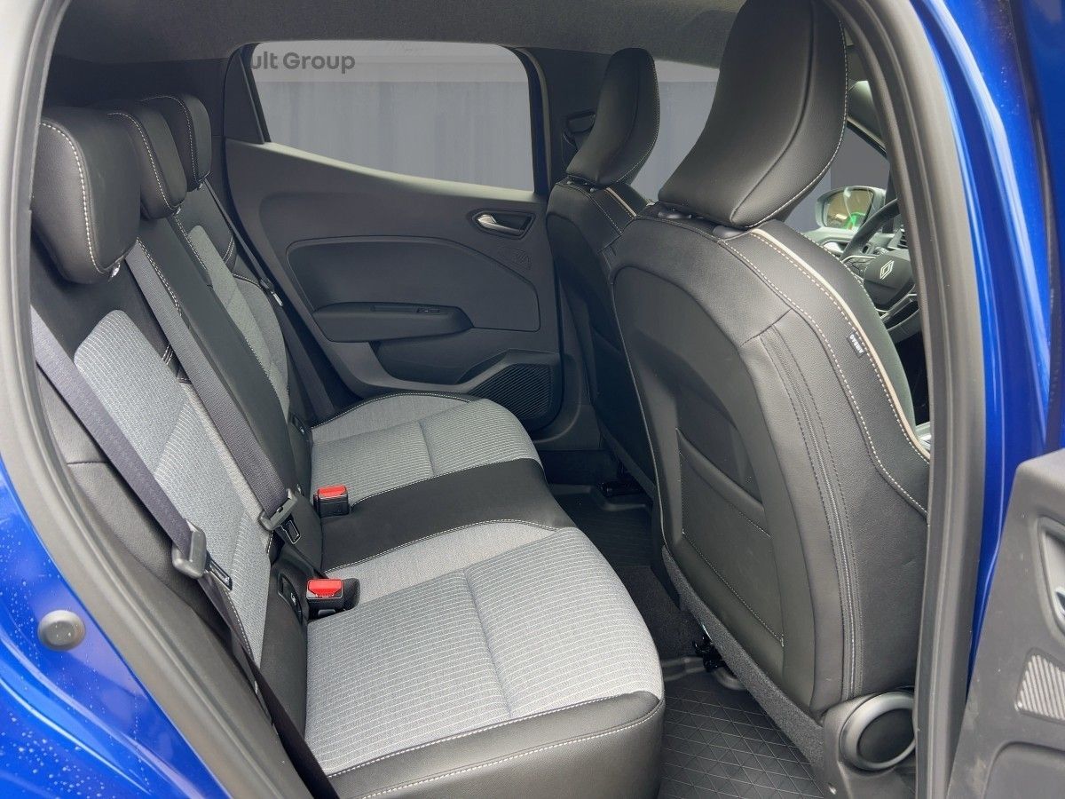 Renault Clio - Bild 9