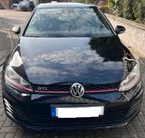 Volkswagen Golf 2.0  GTI 8-fach Alus Kamera SHZ Navi ...  - Volkswagen Golf: 8