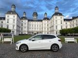 BMW 218i AT HARMAN KARDON GARANTIE 8-FACH REIFEN LED - BMW 218 Active Tourer in Köln