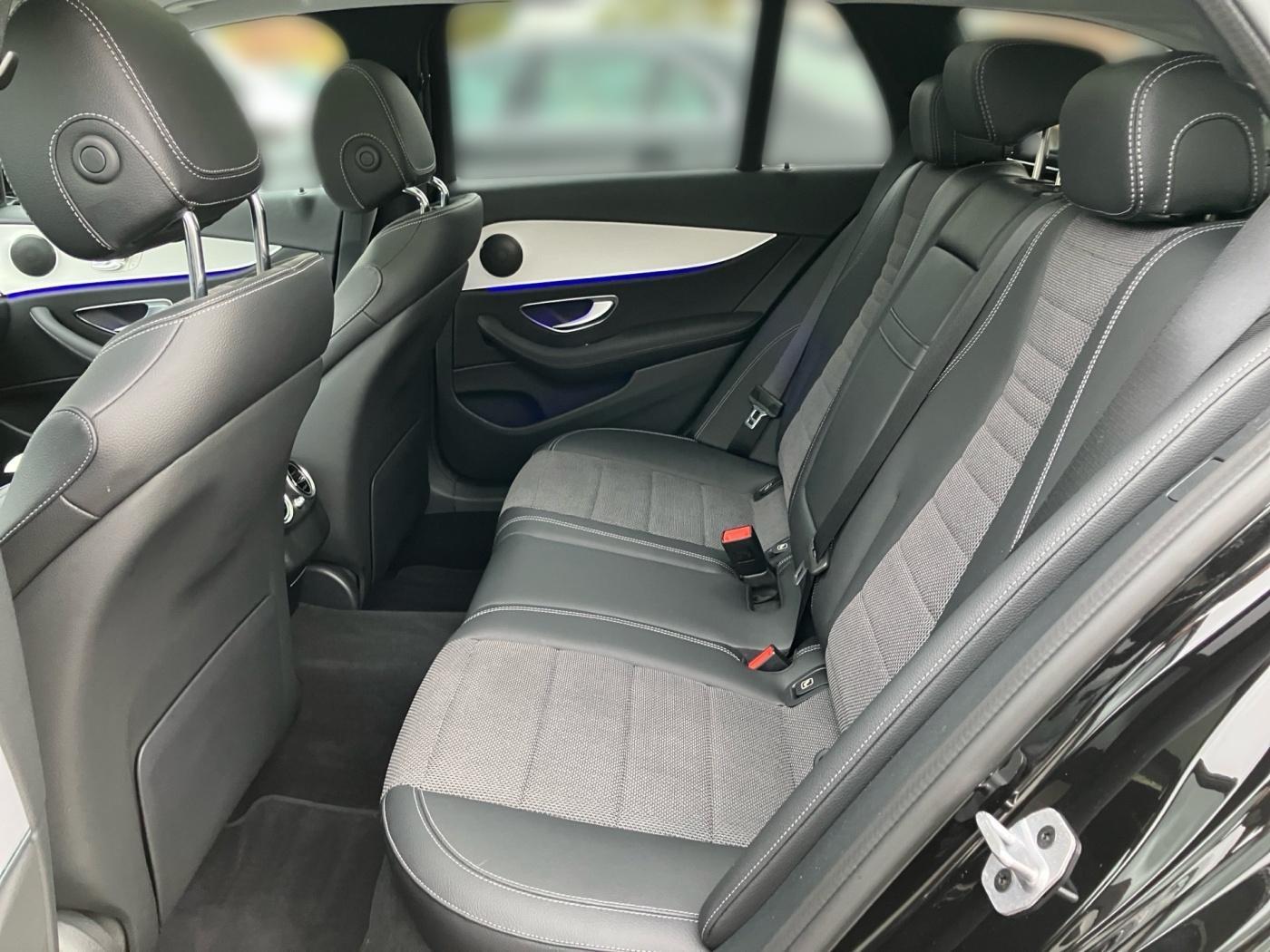 Mercedes-Benz E 220 d T AMG Memory*LEDmulti*360*EasyP*Panorama