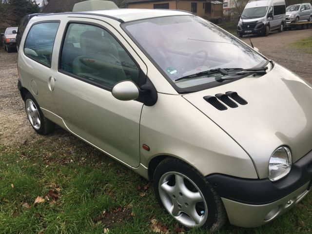 Renault Twingo Comford mit neuem Tüv, Klim...