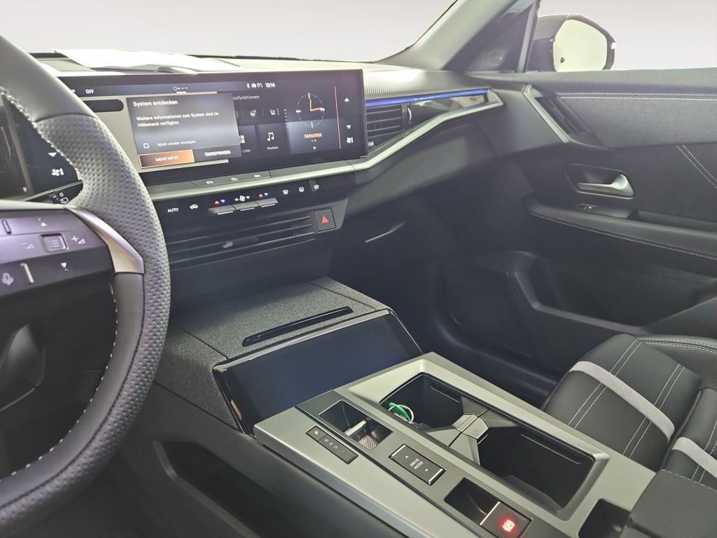 Fahrzeugabbildung Opel Grandland Electric 73kWh Ultimate (K)